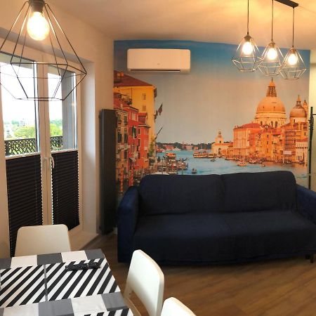 Klimatyzowany Apartament Wenecja Z Garazem Podziemnym Kielce Extérieur photo
